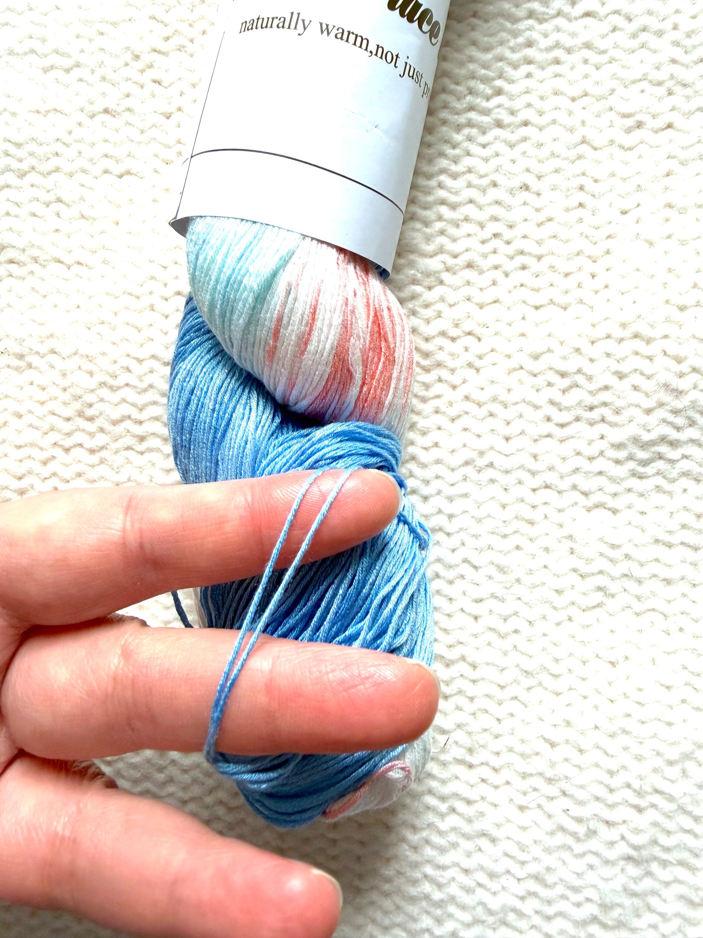 1 Skein x 100g Silk Wool Blend Gradient yarn : 11 Coral Reef Blue