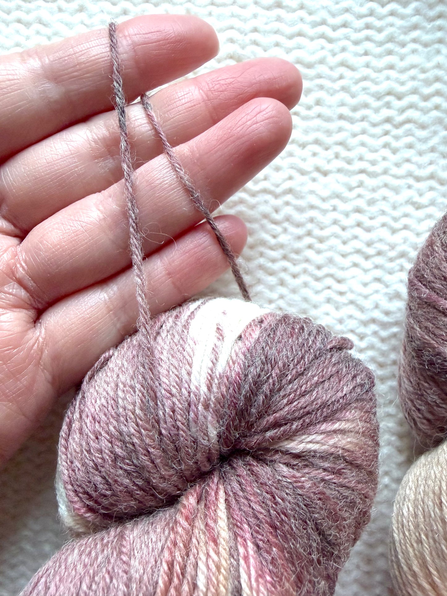 1 Skein x 100g Cashmere Wool Blend Gradient yarn : 17 Sunbaked Clay