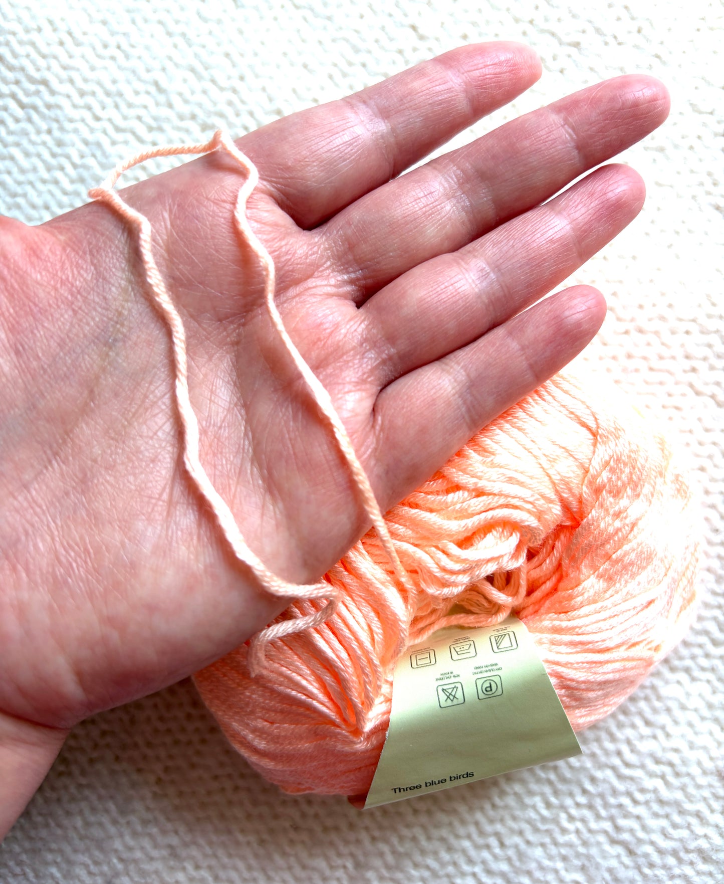 5 balls x 50g Cashmere Silk yarn : Cashmere + Silk + Bamboo fiber : 05 Soft Coral