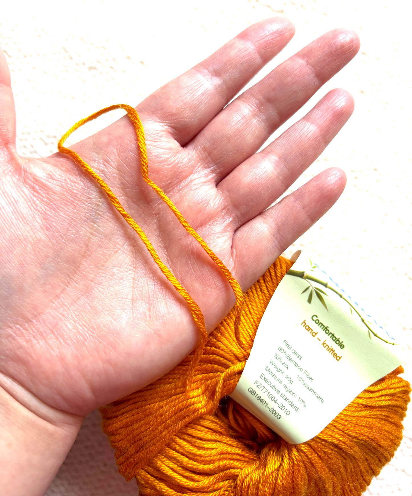 5 balls x 50g Cashmere Silk yarn : Cashmere + Silk + Bamboo fiber : 15 Pumpkin Orange