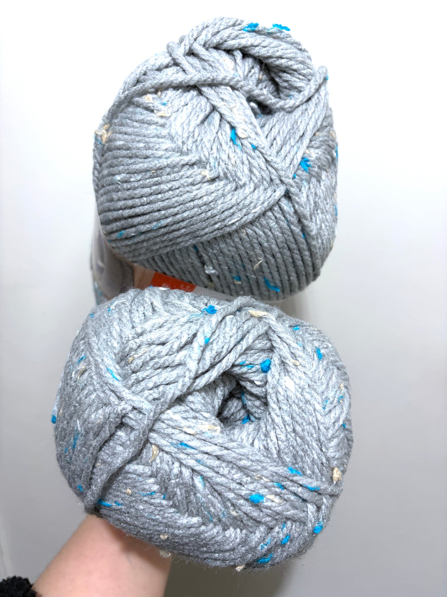 2 balls x 300g Bernat Softee Chunky Tweed Yarn : Soft Grey Tweed