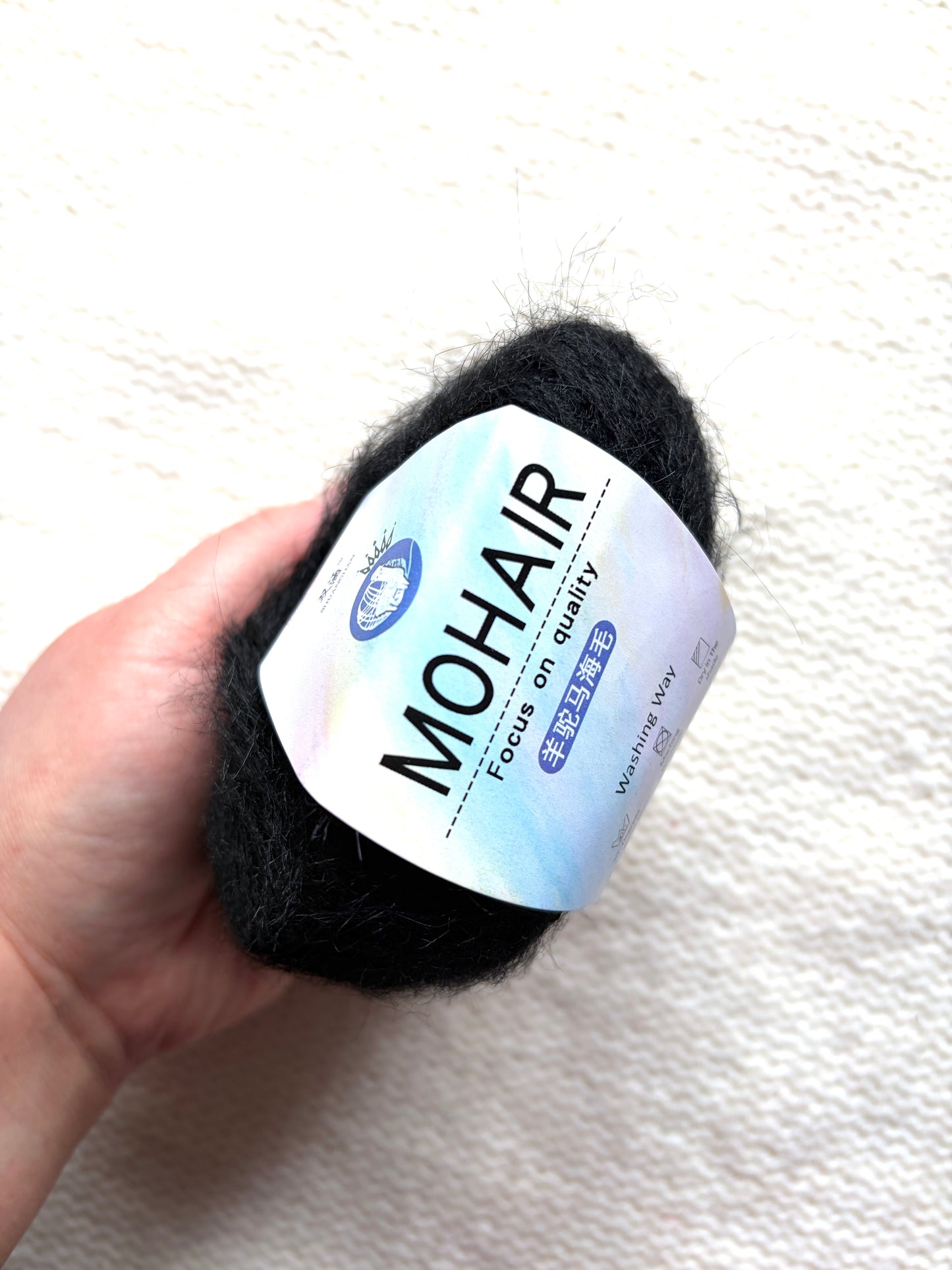 6 balls x 25g Alpaca Mohair yarn : Mohair + Alpaca + Acrylic : Colour 18 Black