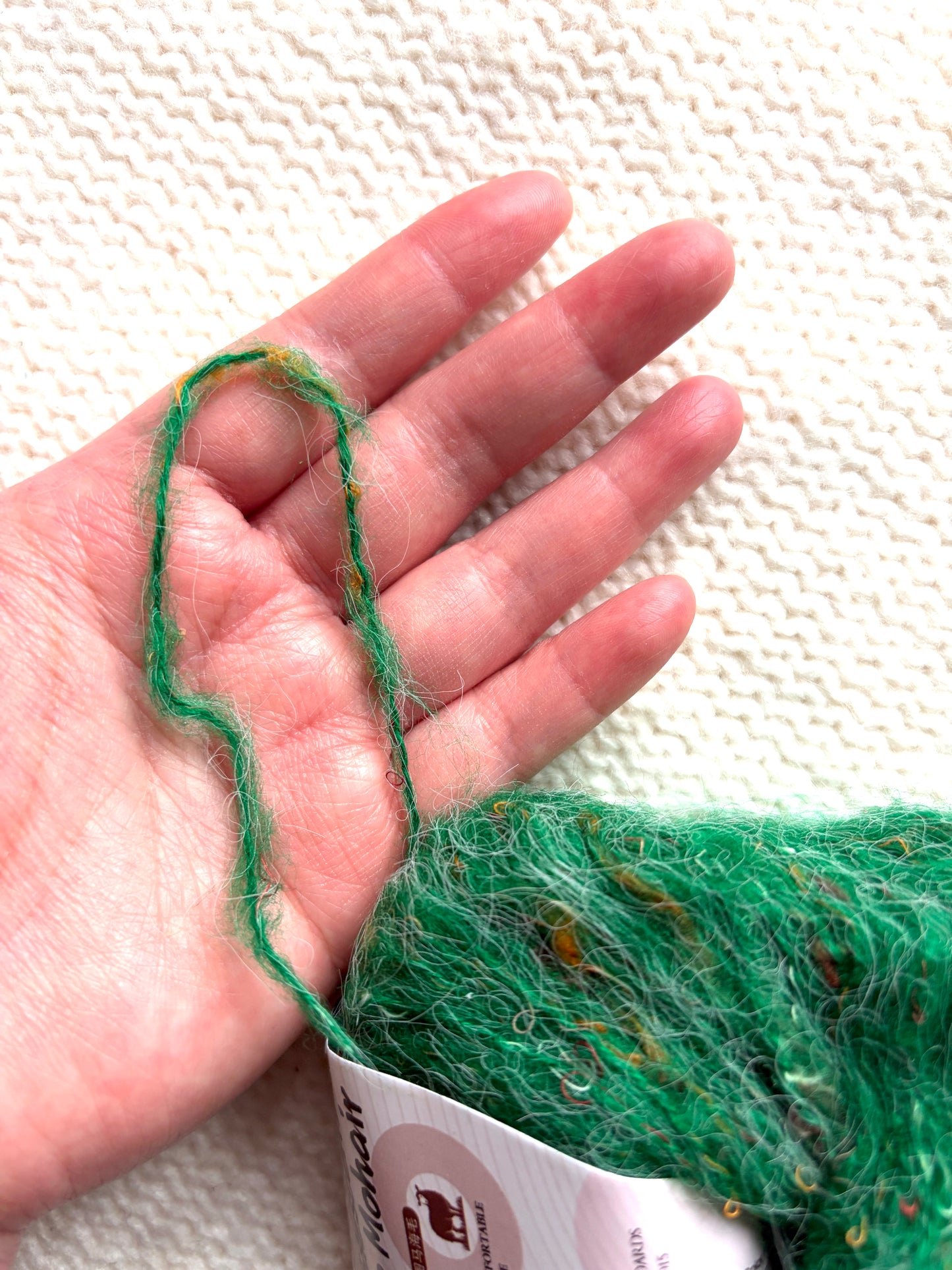 5 balls x 25g Mohair Wool yarn : Mohair + Wool + Acrylic + Polyester : 16 Kelly Green