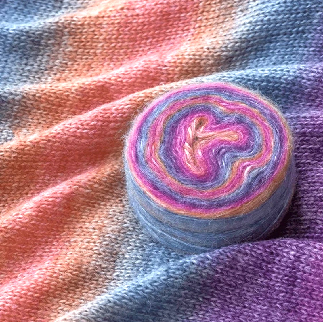 1 cake x 100g Ombre Mohair Blend Yarn : 06 Rainbow