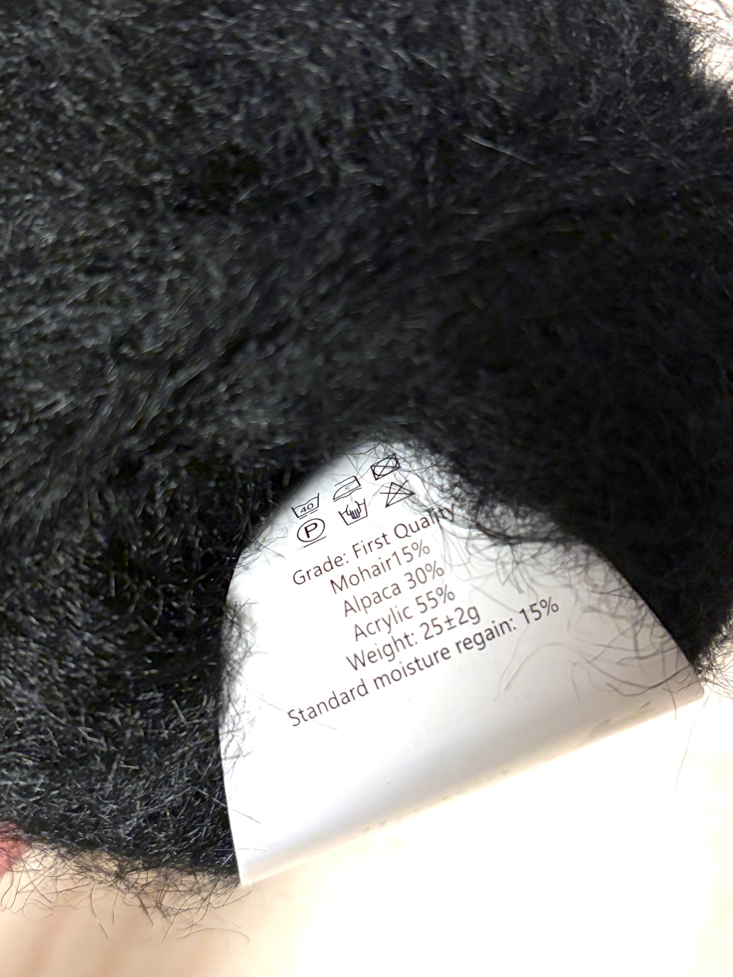 5 balls x 25g Alpaca Mohair yarn : Mohair + Alpaca + Acrylic : 05 Black