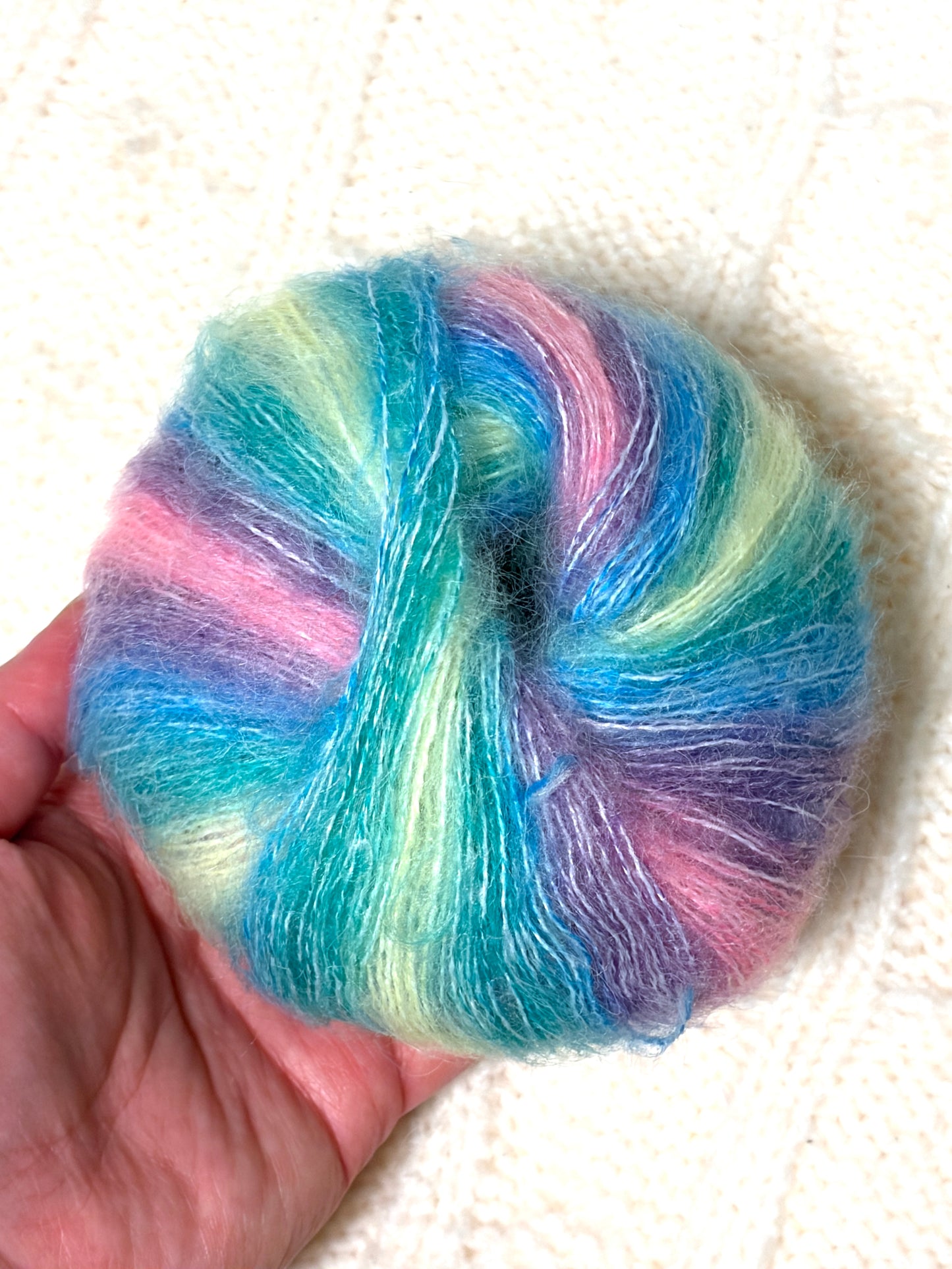 5 balls x 25g Alpaca Mohair yarn : Mohair + Alpaca + Acrylic : Colour 23
