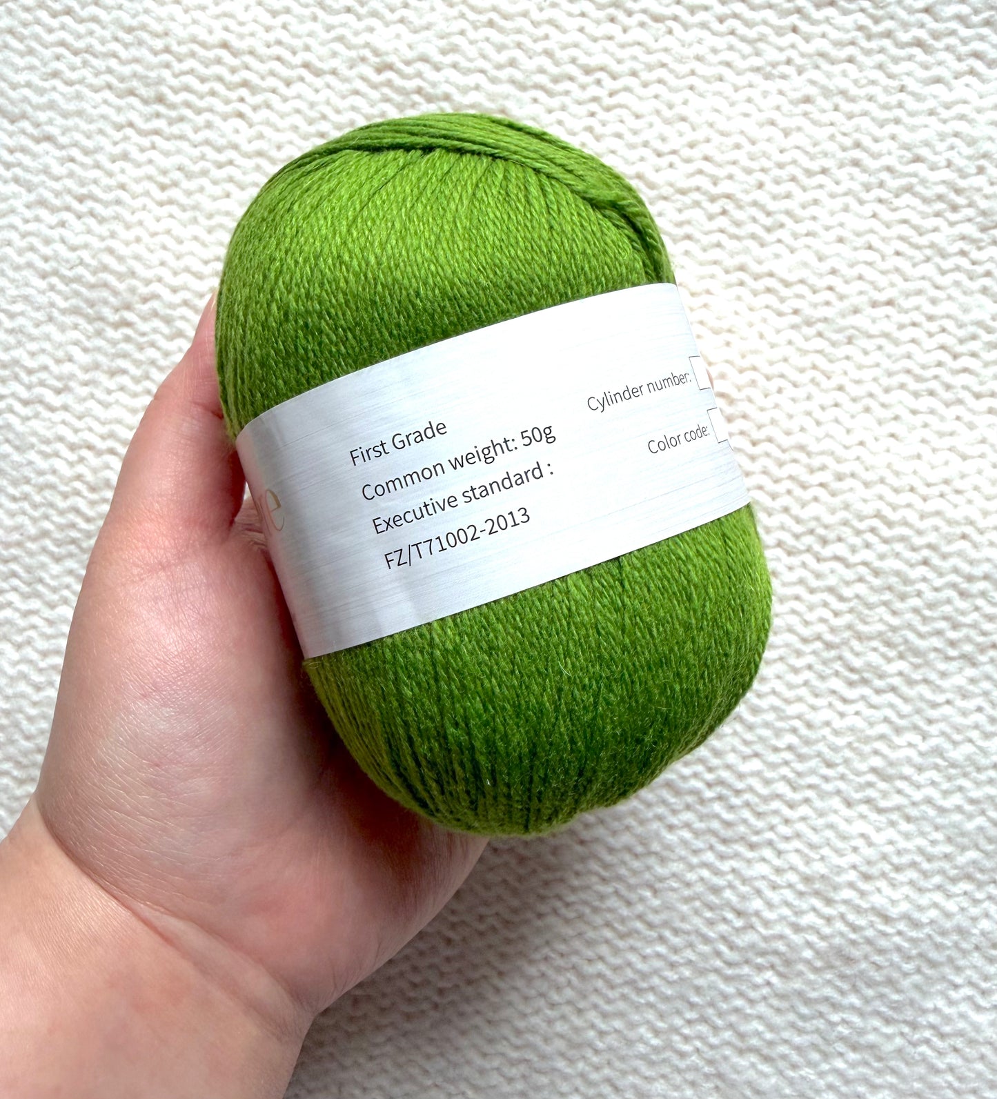 3 balls x 50g Cashmere Ultra Soft Yarn : 80% Cashmere : 26 Fresh Leaf