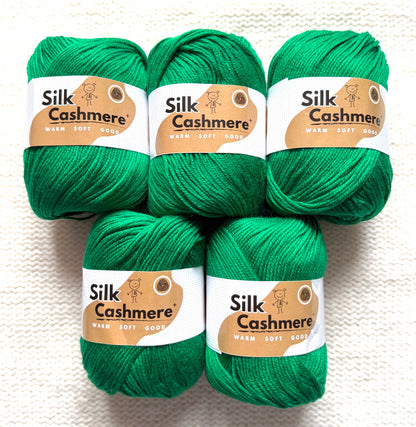 5 balls x 50g Cashmere Silk yarn : 60% Cashmere + 40% Silk : 71 Imperial Jade