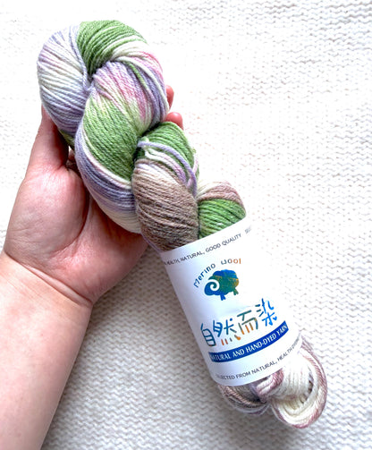 1 Skein x 100g Cashmere Wool Blend Gradient yarn : 18 Highland Thistle