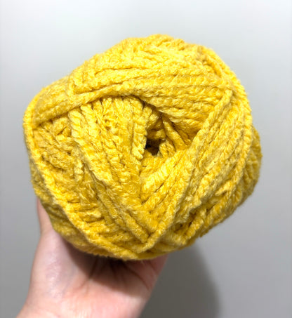2 Balls x 255g Bernat Bounce Back Yarn Bulky Yarn : Ochre