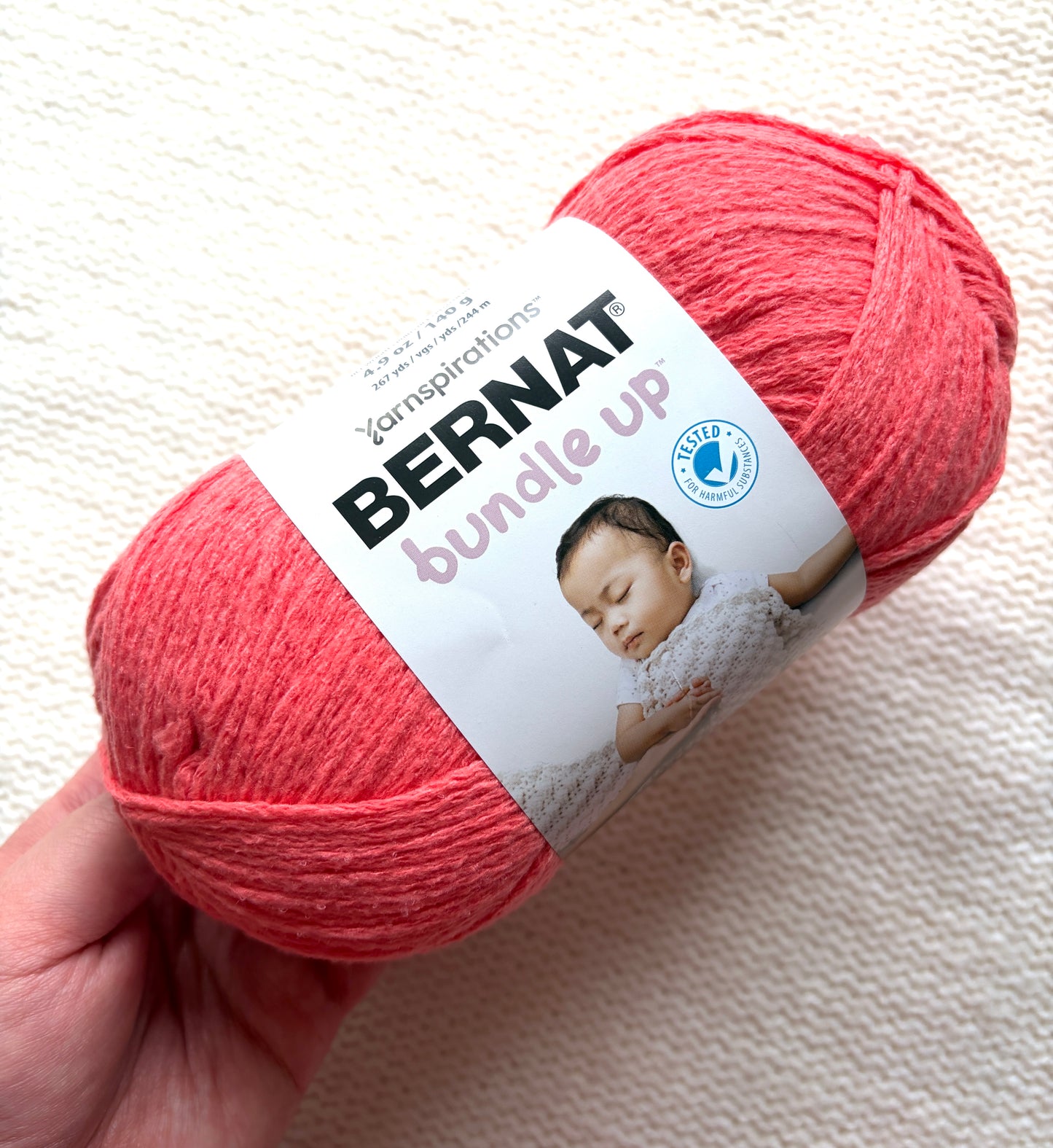 2 Balls x 140g Bernat Bundle Up Yarn Medium Yarn : Red Wagon