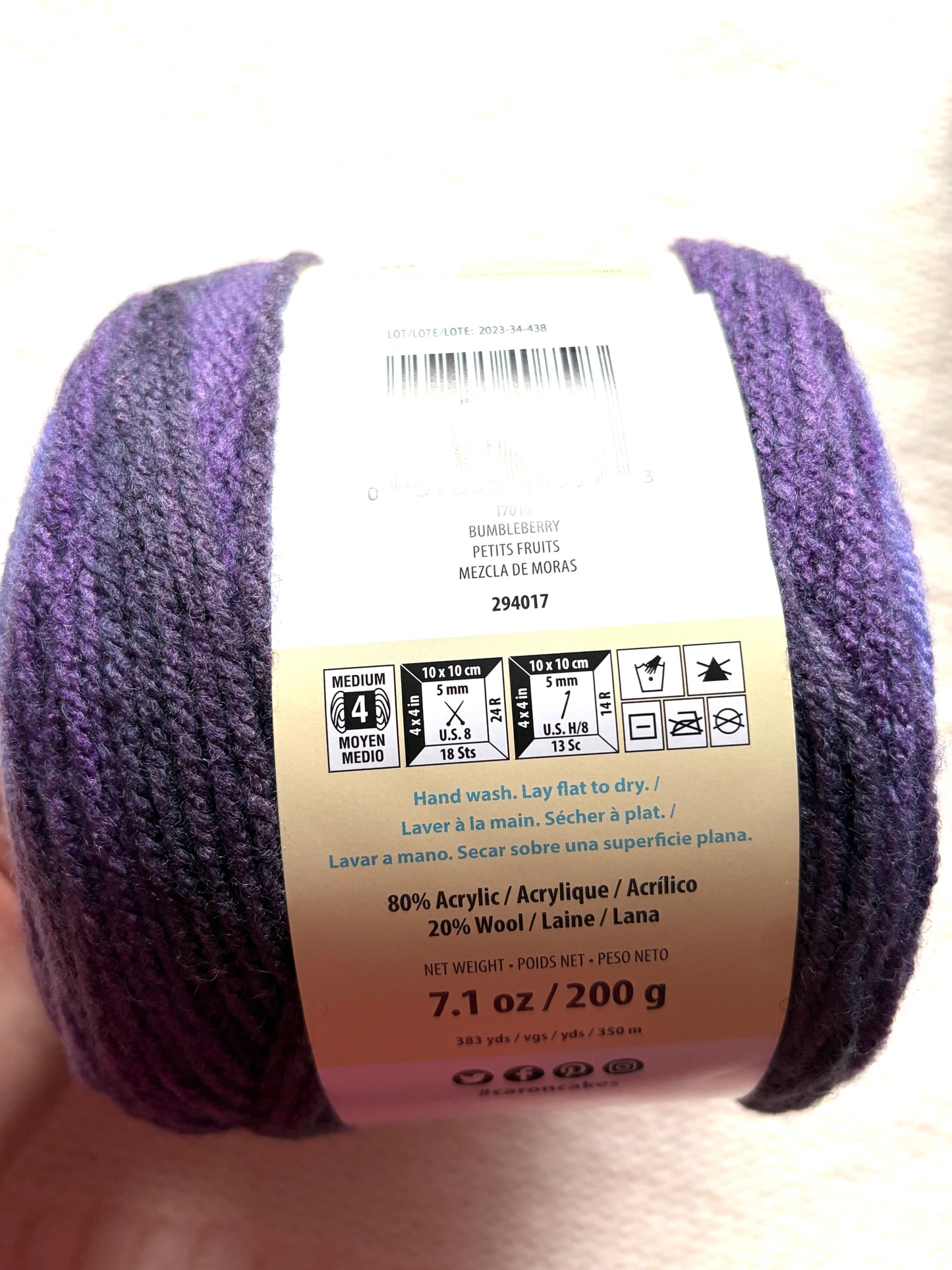 Caron Cakes Self Striping Aran Yarn 200g : Wool Blend : Bumbleberry - 1 cake