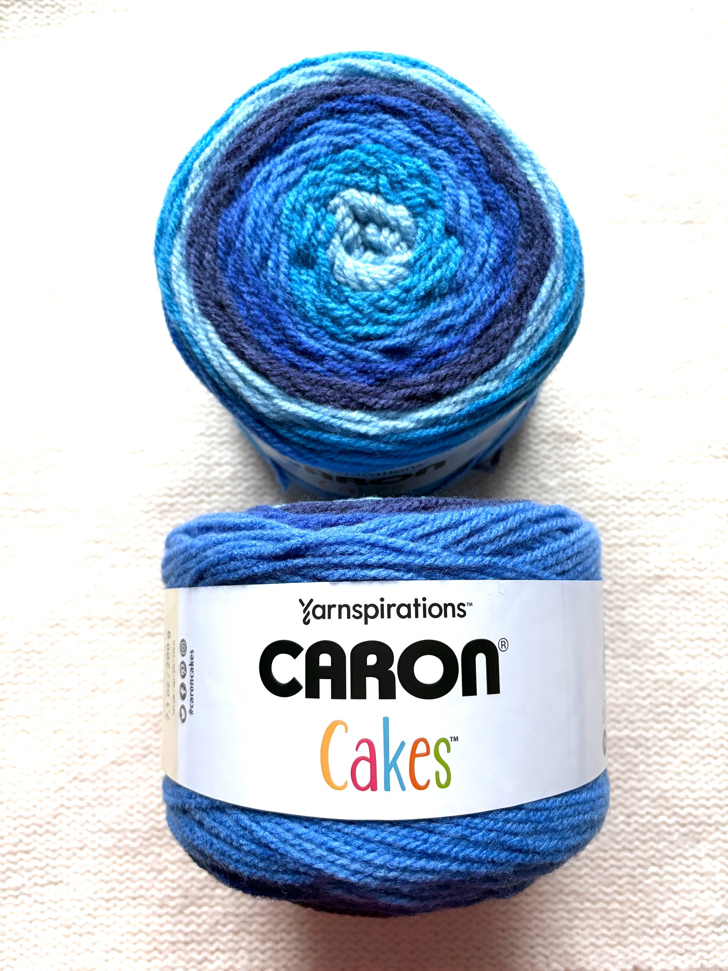 Caron Cakes Self Striping Aran Yarn 200g : Wool Blend : Blueberry Cheesecake - 1 cake