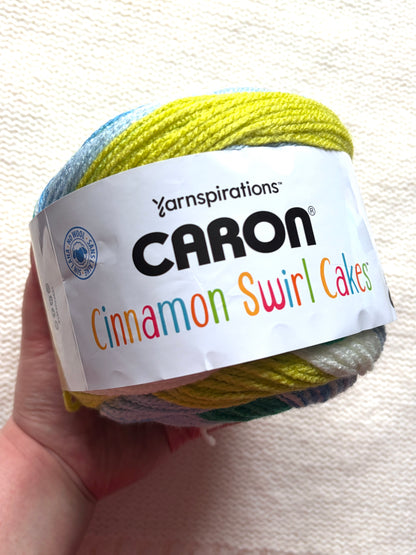 Caron Cinnamon Swirl Cakes Yarn 227g : Acrylic : Sour Lime - 1 cake