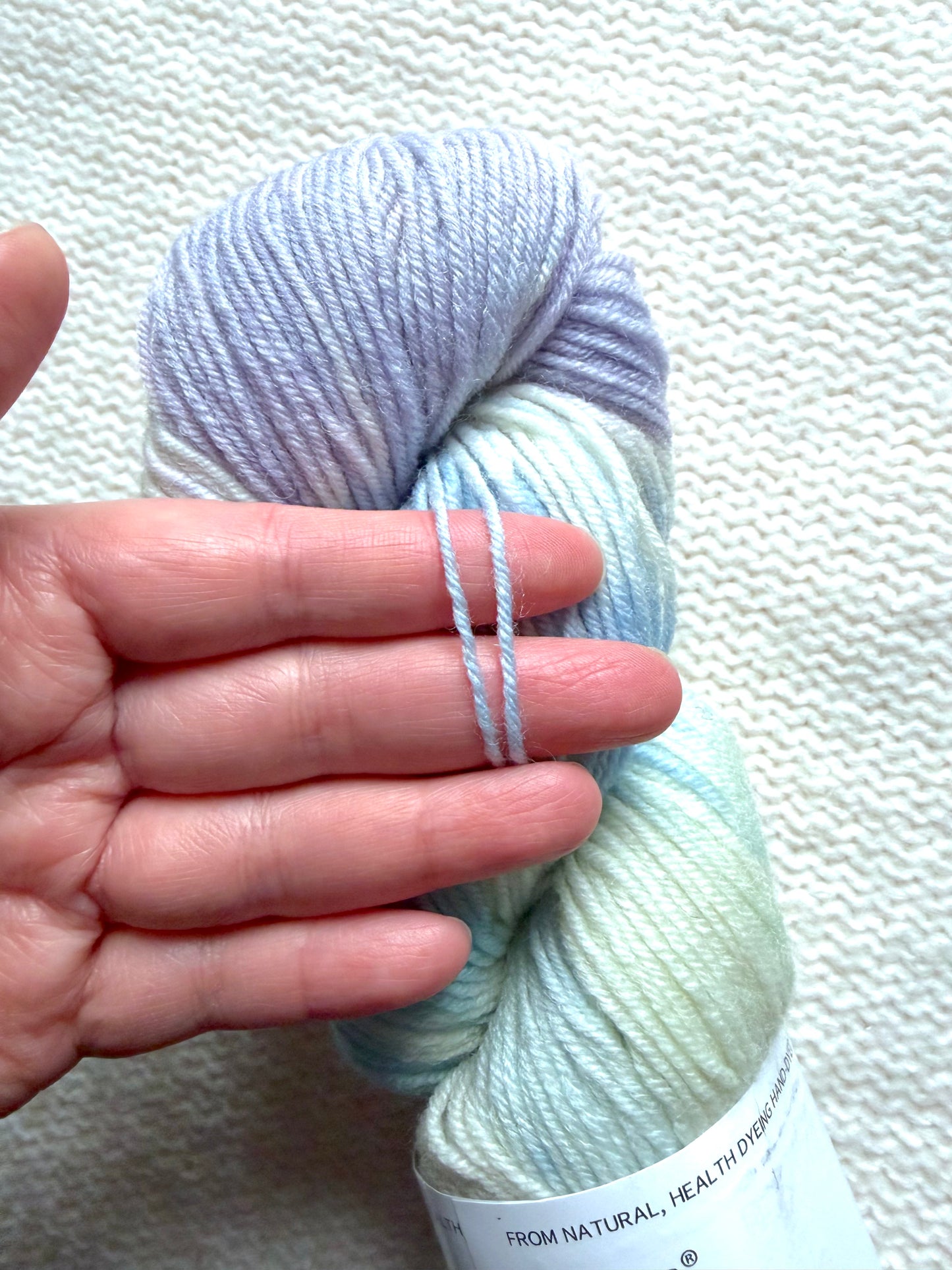 1 Skein x 100g Cashmere Wool Blend Gradient yarn : 10 Hydrangea Haze
