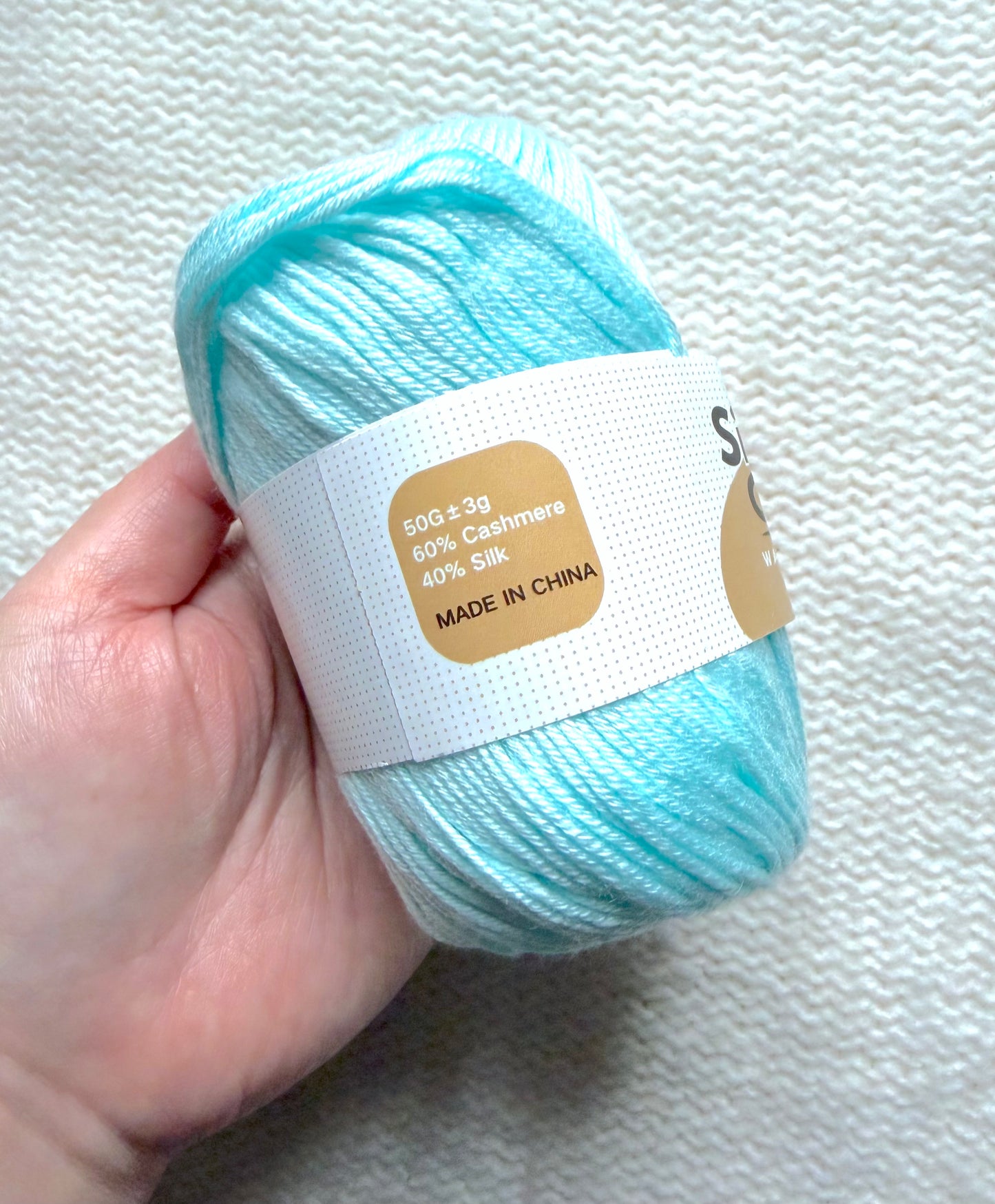 5 balls x 50g Cashmere Silk yarn : 60% Cashmere + 40% Silk : 07 Ice Blue