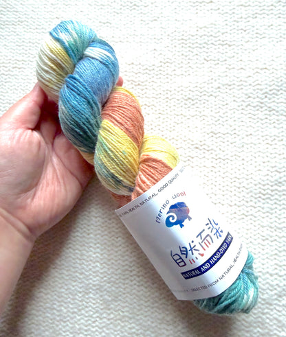 1 Skein x 100g Cashmere Wool Blend Gradient yarn : 14 Vintage Tapestry