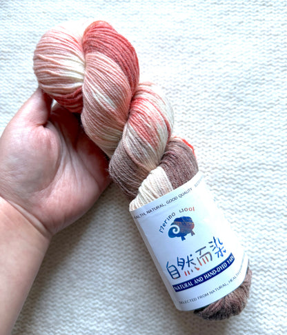 1 Skein x 100g Cashmere Wool Blend Gradient yarn : 17 Sunbaked Clay