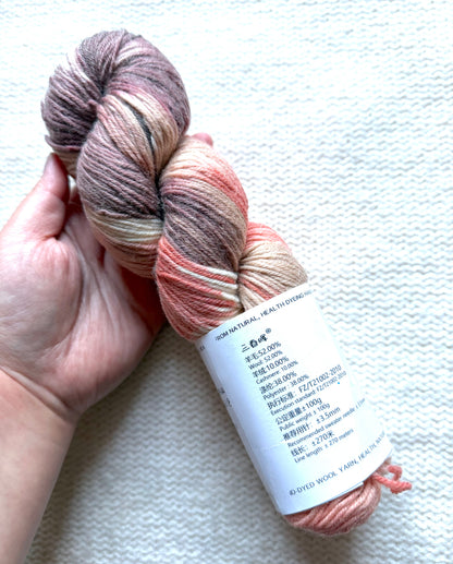 1 Skein x 100g Cashmere Wool Blend Gradient yarn : 17 Sunbaked Clay