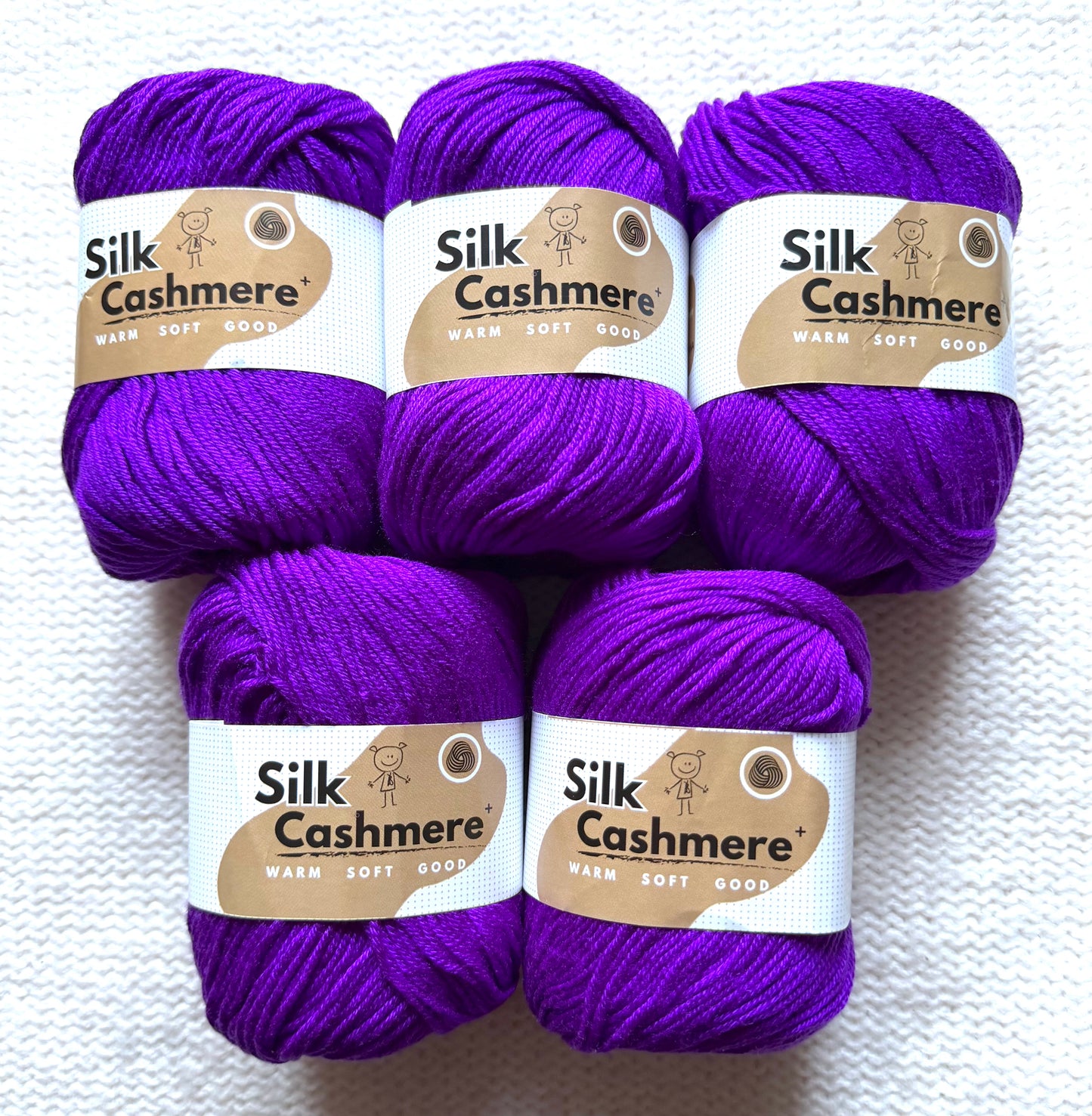 5 balls x 50g Cashmere Silk yarn : 60% Cashmere + 40% Silk : 25 Amethyst Glow