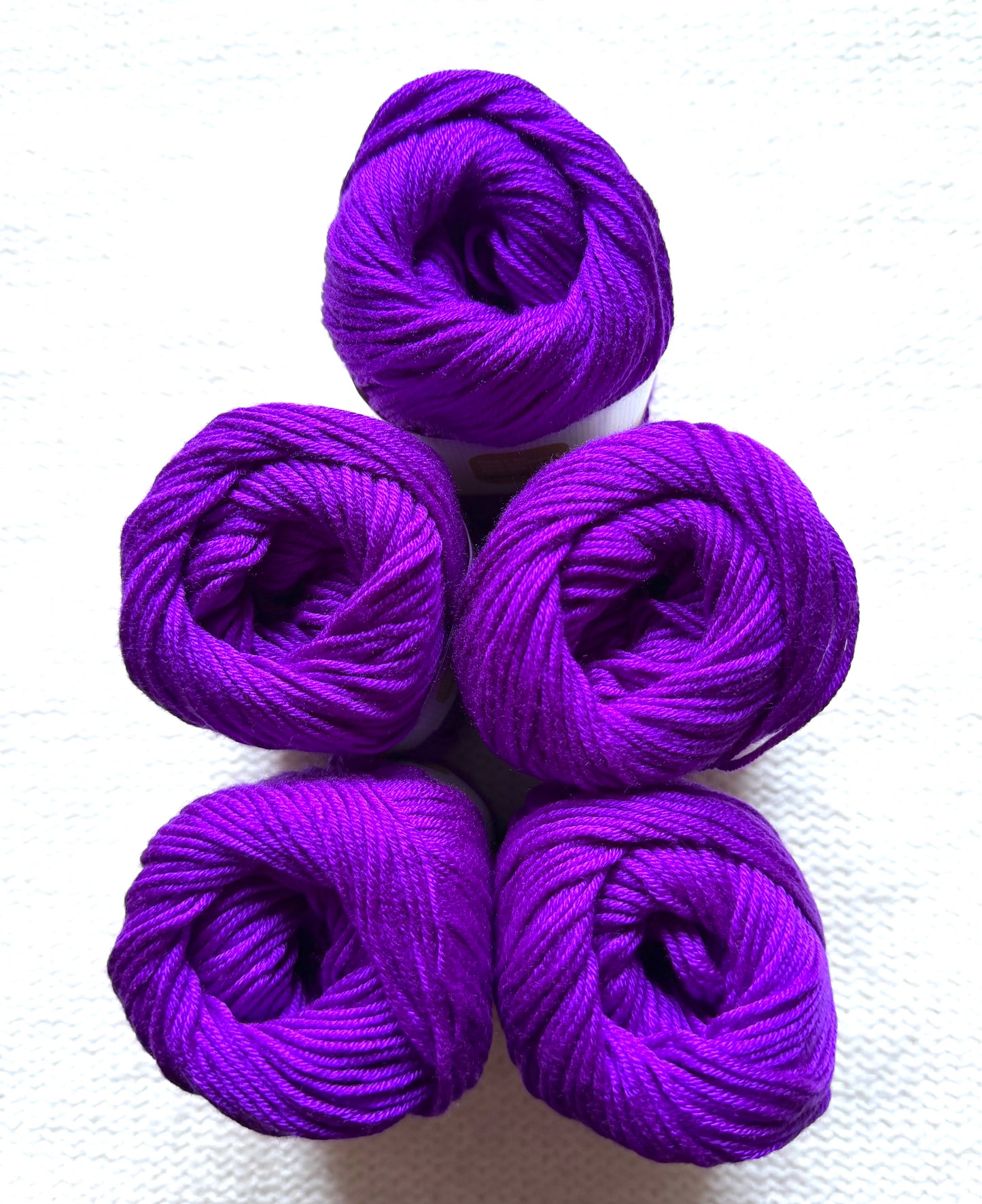 5 balls x 50g Cashmere Silk yarn : 60% Cashmere + 40% Silk : 25 Amethyst Glow