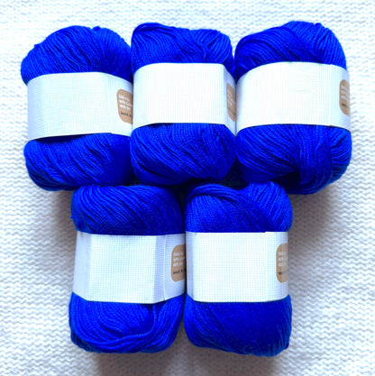 5 balls x 50g Cashmere Silk yarn : 60% Cashmere + 40% Silk : 28 Royal Sapphire