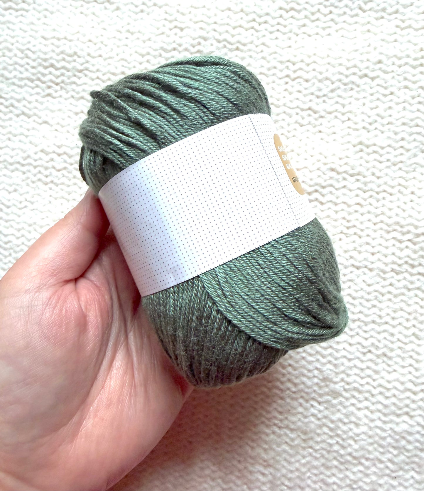 5 balls x 50g Cashmere Silk yarn : 60% Cashmere + 40% Silk : 67 Sage Green