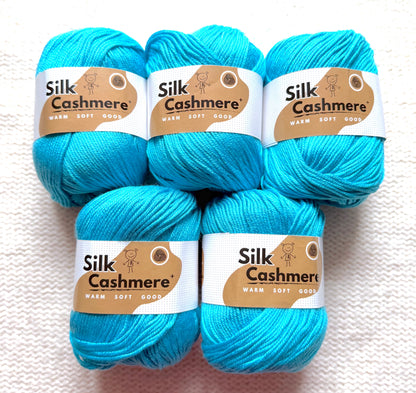 5 balls x 50g Cashmere Silk yarn : 60% Cashmere + 40% Silk : 27 Caribbean Blue