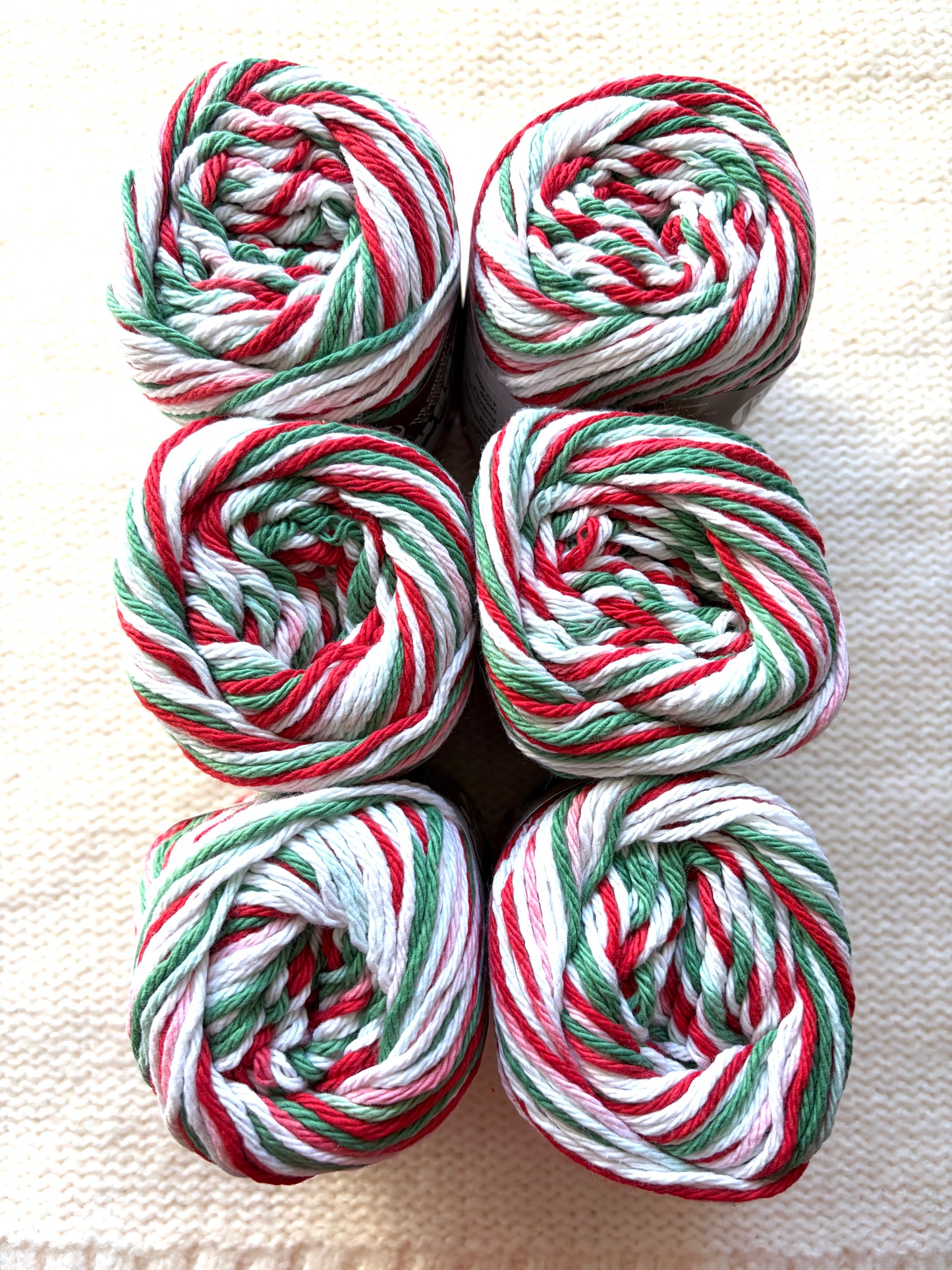 56.7g Lily Sugar 'n Cream Ombre Yarn - Mistletoe : 100% Cotton