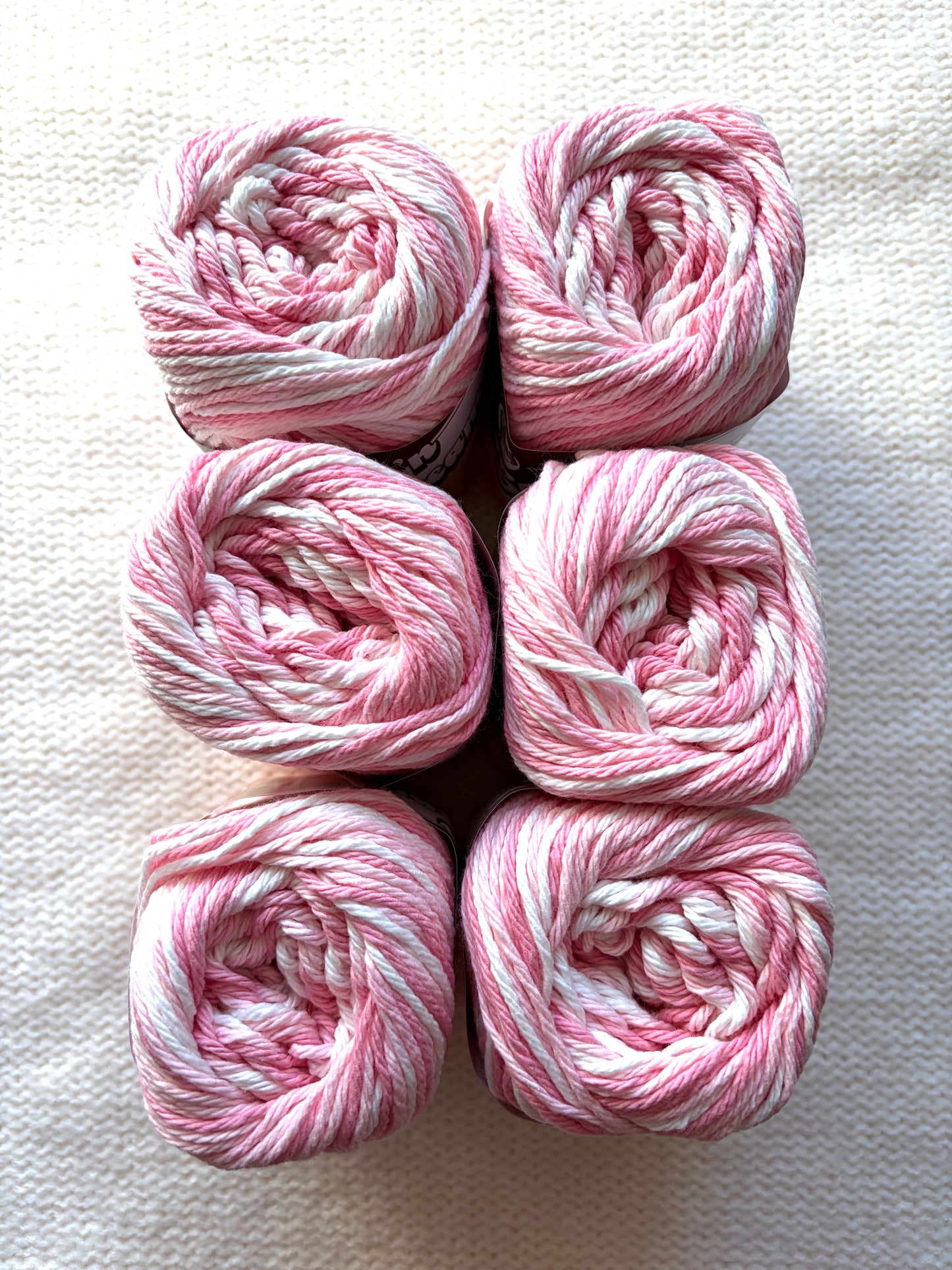 56.7g Lily Sugar 'n Cream Ombre Yarn - Strawberry : 100% Cotton