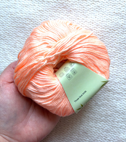 5 balls x 50g Cashmere Silk yarn : Cashmere + Silk + Bamboo fiber : 05 Soft Coral