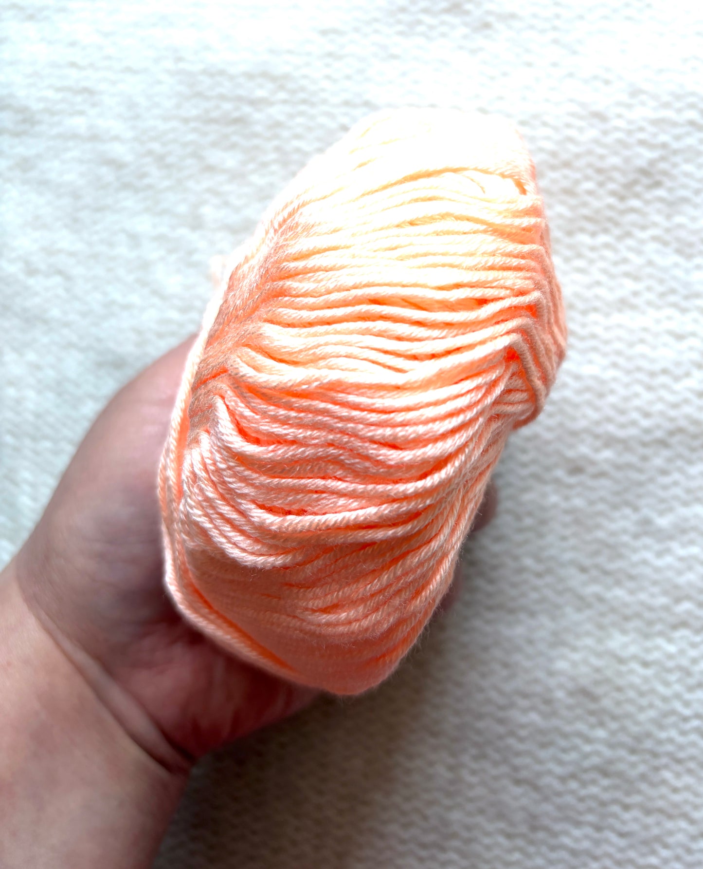 5 balls x 50g Cashmere Silk yarn : Cashmere + Silk + Bamboo fiber : 05 Soft Coral