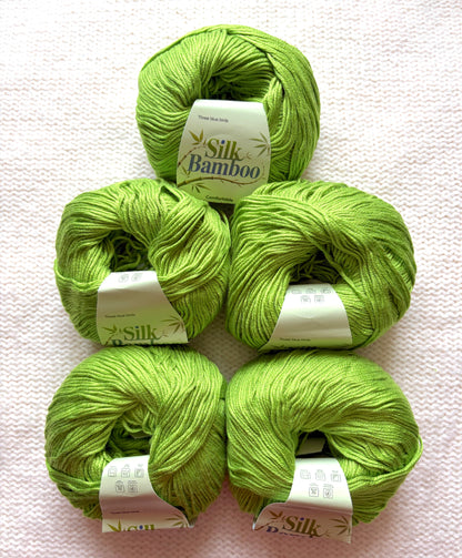 5 balls x 50g Cashmere Silk yarn : Cashmere + Silk + Bamboo fiber : 18 Key Lime