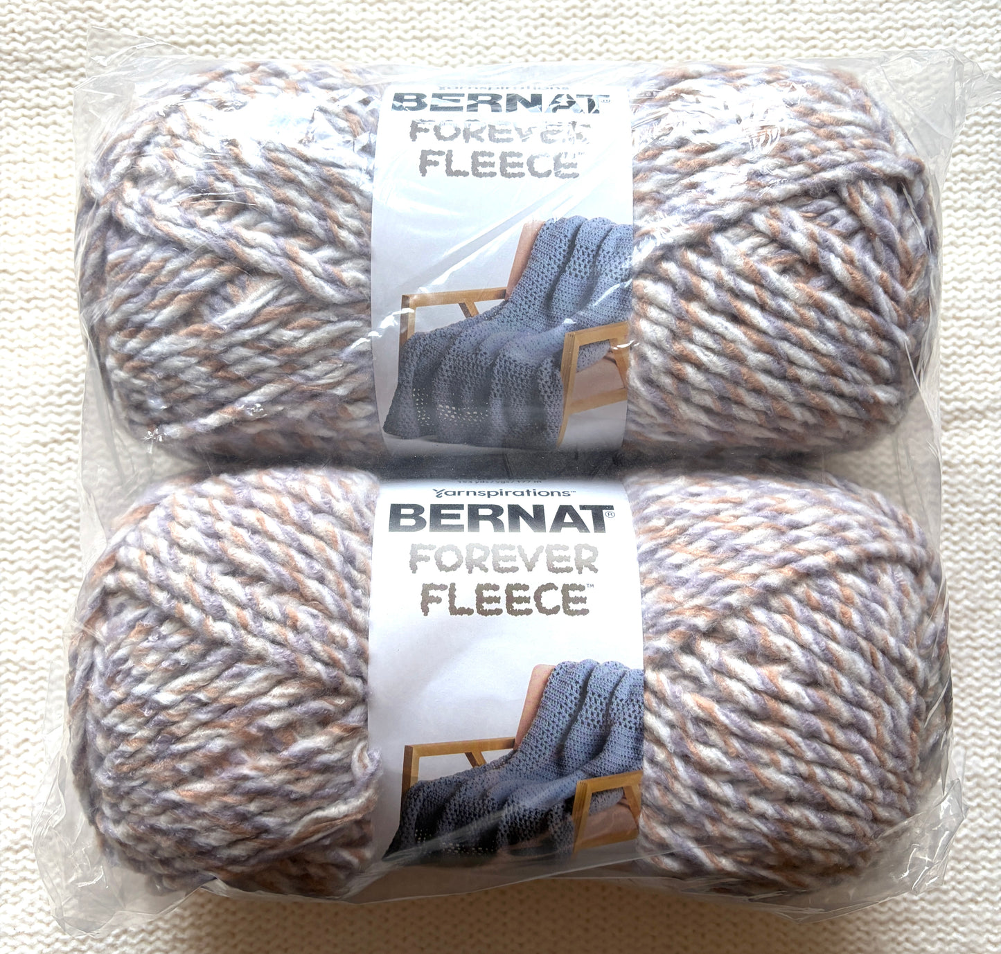 2 Balls x 280g Bernat Forever Fleece Super Chunky Yarn : Natural