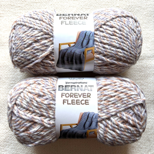 2 Balls x 280g Bernat Forever Fleece Super Chunky Yarn : Natural