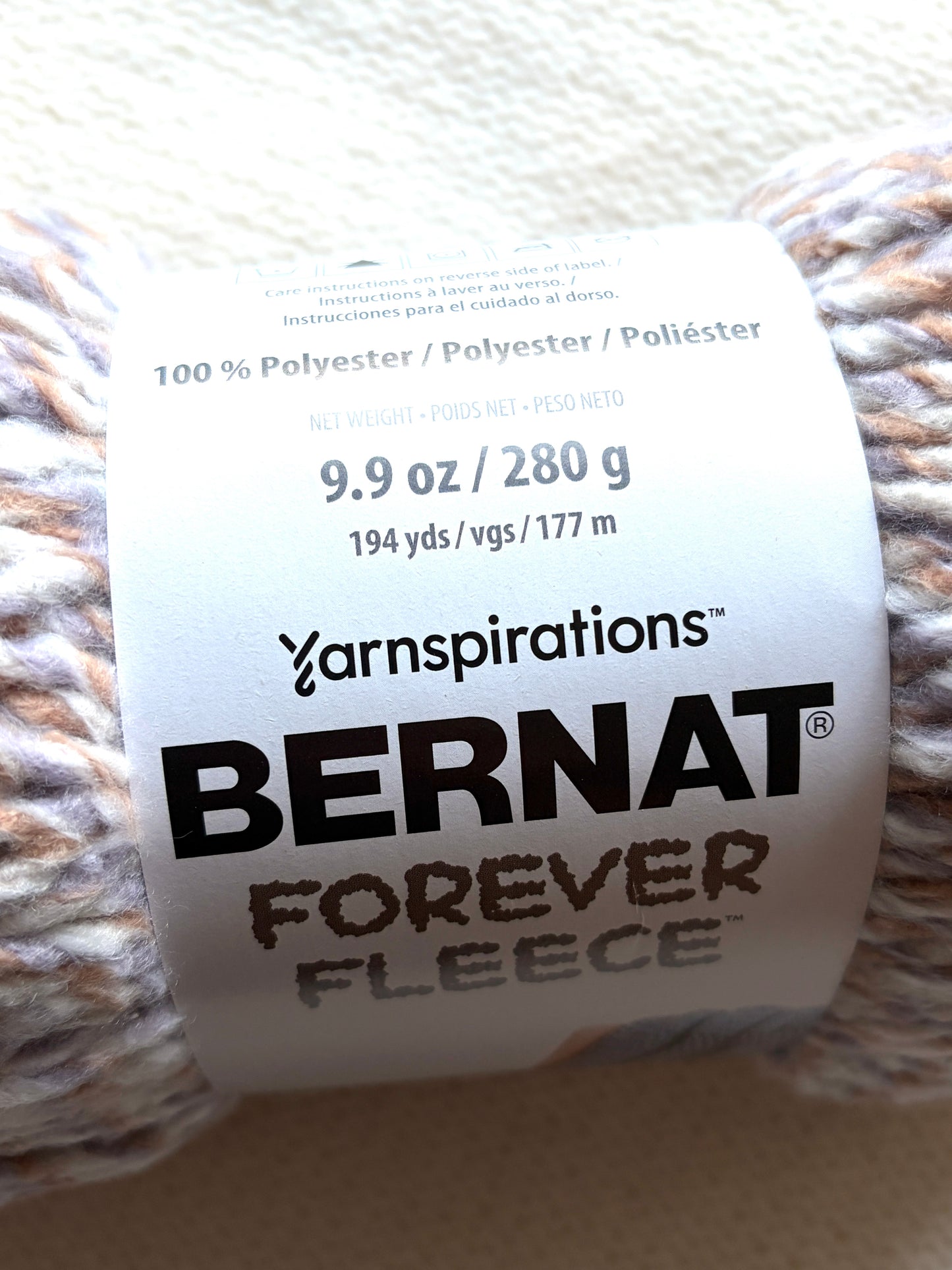 2 Balls x 280g Bernat Forever Fleece Super Chunky Yarn : Natural
