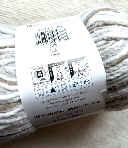 2 Balls x 280g Bernat Forever Fleece Super Chunky Yarn : Latte