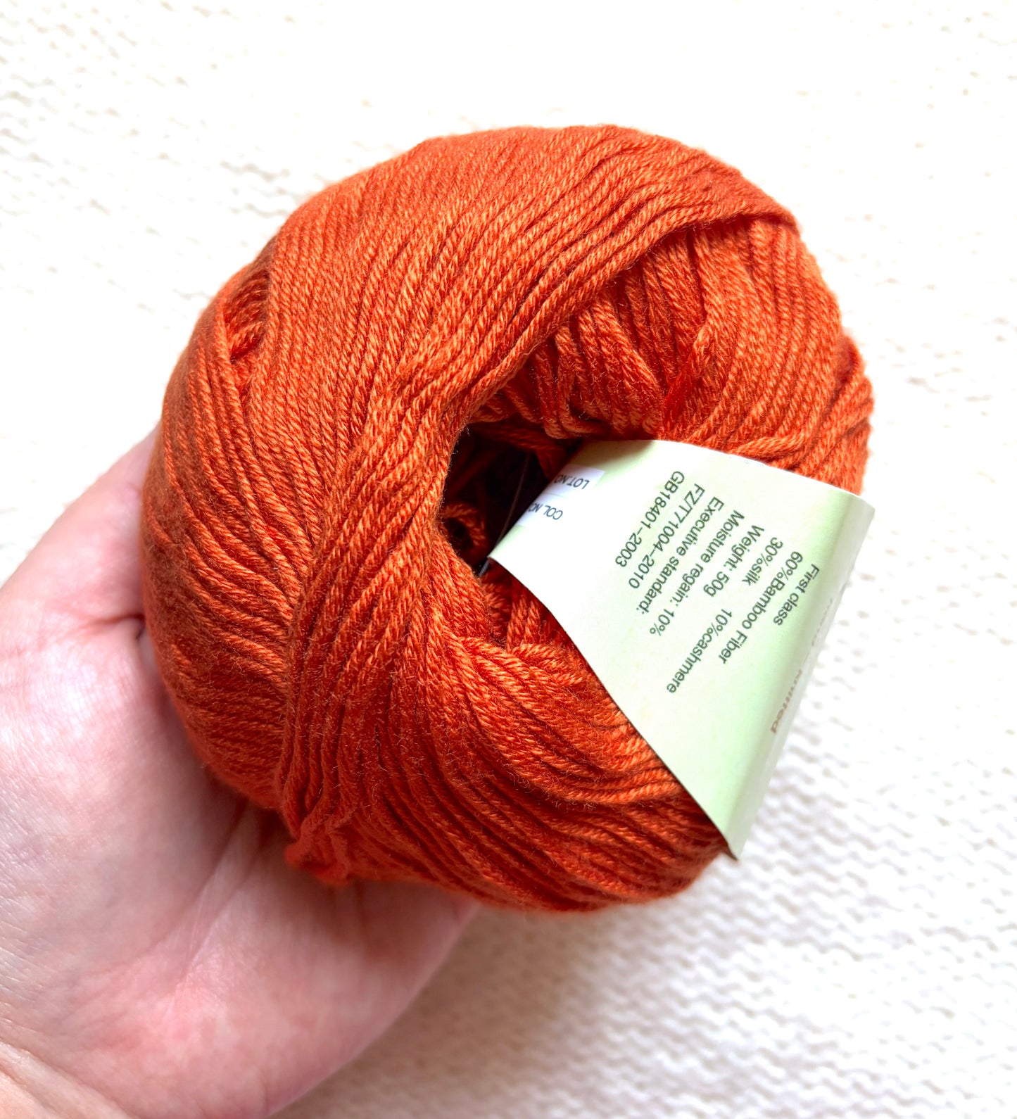 5 balls x 50g Cashmere Silk yarn : Cashmere + Silk + Bamboo fiber : 13 Burnt Orange