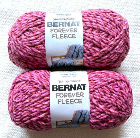 2 Balls x 280g Bernat Forever Fleece Super Chunky Yarn : Rumpus Red