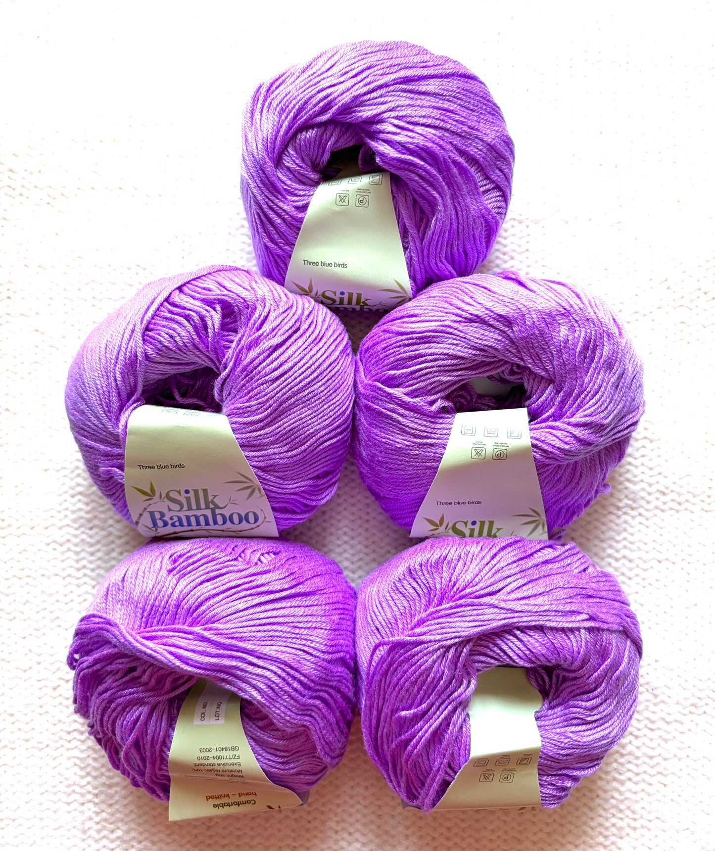 5 balls x 50g Cashmere Silk yarn : Cashmere + Silk + Bamboo fiber : 19 Orchid Purple