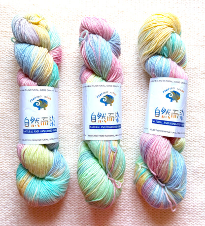 1 Skein x 100g Cashmere Wool Blend Gradient yarn : 02 Pastel Rainbow