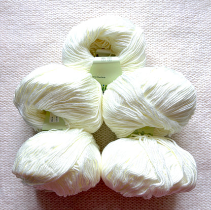5 balls x 50g Cashmere Silk yarn : Cashmere + Silk + Bamboo fiber : 02 Ivory