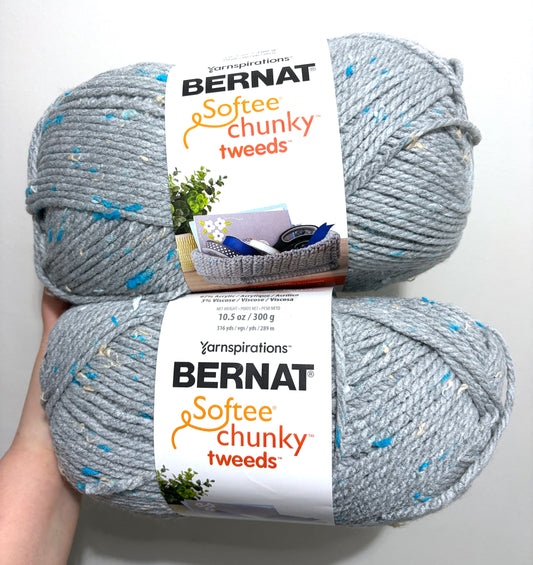 2 balls x 300g Bernat Softee Chunky Tweed Yarn : Soft Grey Tweed