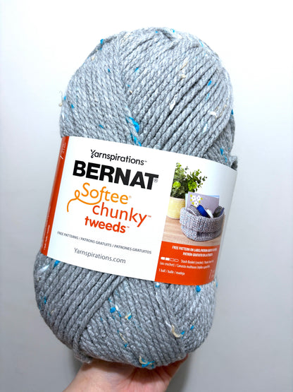 2 balls x 300g Bernat Softee Chunky Tweed Yarn : Soft Grey Tweed