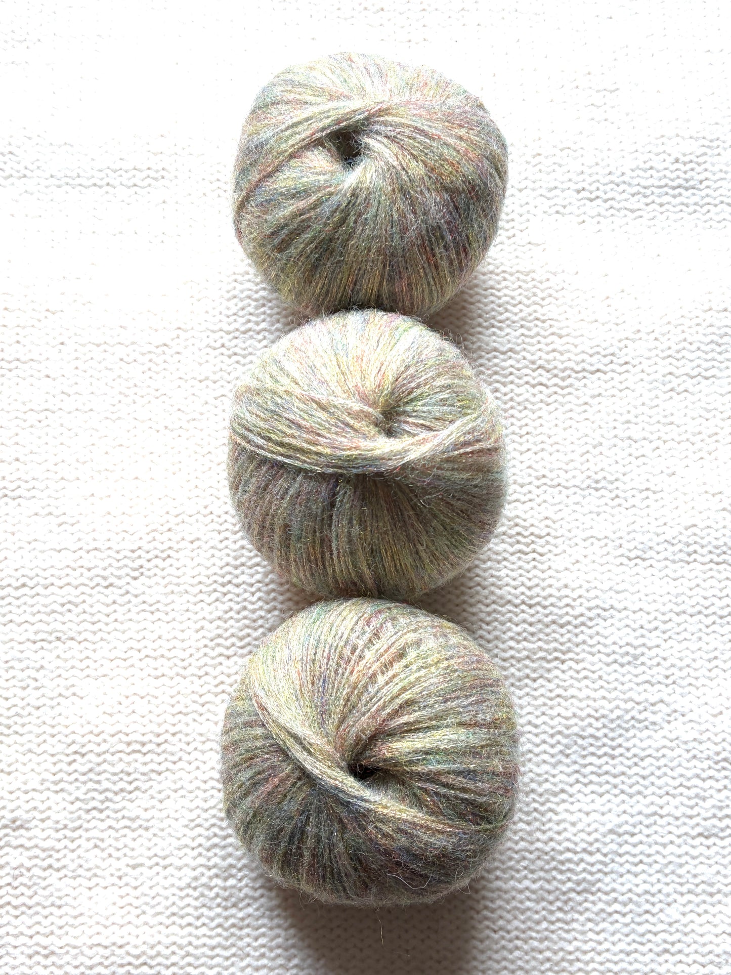 3 balls x 25g Glitter Mohair yarn : Mohair + Wool + Rayon : 18 Rainbow