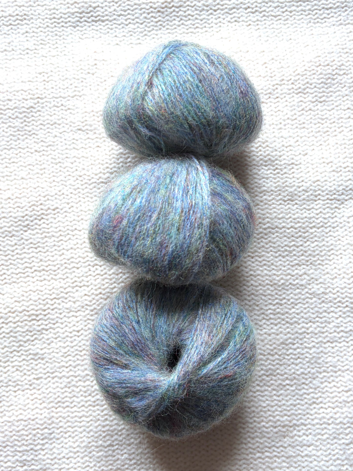 3 balls x 25g Glitter Mohair yarn : Mohair + Wool + Rayon : 23 Light Blue