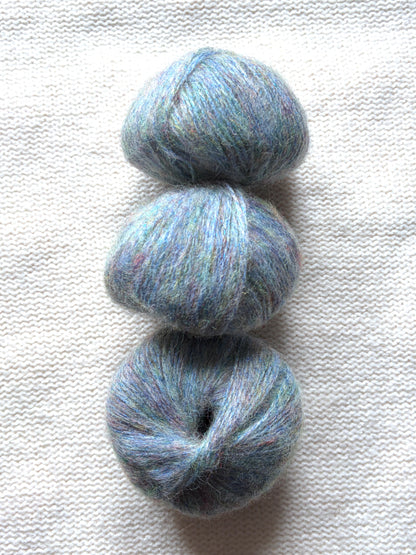 3 balls x 25g Glitter Mohair yarn : Mohair + Wool + Rayon : 23 Light Blue
