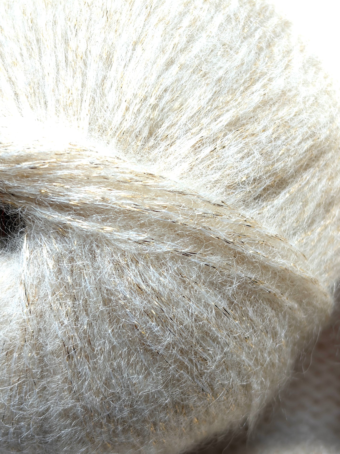 3 balls x 25g Glitter Mohair yarn : Mohair + Wool + Rayon : 02 Cream