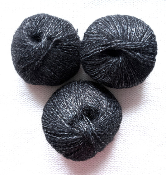 3 balls x 25g Glitter Mohair yarn : Mohair + Wool + Rayon : 15 Black