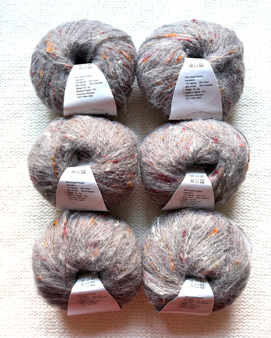 6 balls x 25g Mohair Wool yarn : Mohair + Wool + Acrylic + Polyester : Grey